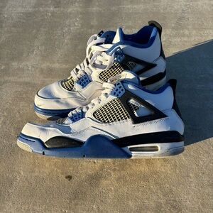 Jordan 4 Motorsports size 10.5
